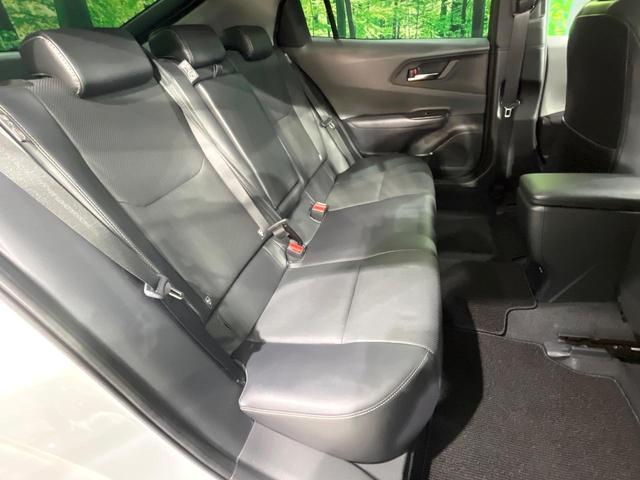 プリウス Z 禁煙車 ガラスルーフ 全周囲カメラ 純正12.3インチディスプレイオーディオ 衝突被害軽減システム レーダークルーズ ハーフレザーシート 前席シートエアコン パワーシート コーナーセンサー(9枚目)