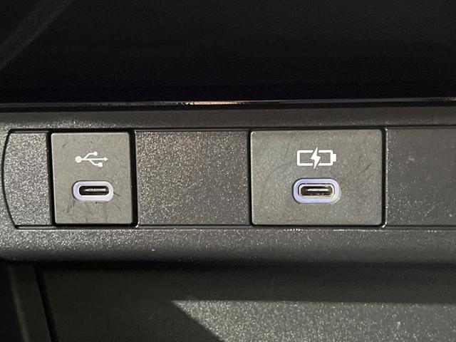 プリウス Z 禁煙車 ガラスルーフ 全周囲カメラ 純正12.3インチディスプレイオーディオ 衝突被害軽減システム レーダークルーズ ハーフレザーシート 前席シートエアコン パワーシート コーナーセンサー(30枚目)