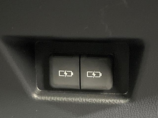 ハリアーハイブリッド Z レザーパッケージ 禁煙車 調光パノラマルーフ 12.3インチディスプレイオーディオ 全周囲カメラ 衝突被害軽減システム レーダークルーズ レザーシート 前席シートエアコン ドラレコ LEDヘッド ビルトインETC(37枚目)