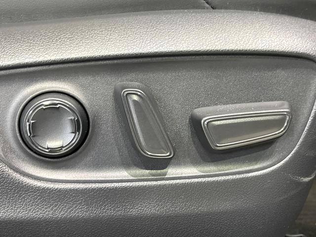 ハリアーハイブリッド Z レザーパッケージ 禁煙車 調光パノラマルーフ 12.3インチディスプレイオーディオ 全周囲カメラ 衝突被害軽減システム レーダークルーズ レザーシート 前席シートエアコン ドラレコ LEDヘッド ビルトインETC(72枚目)