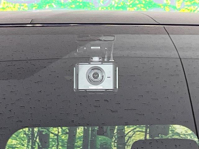 ヴォクシー ハイブリッドＳ－Ｚ　禁煙車　１０．５型ディスプレイ　両側電動ドア　全周囲カメラ　衝突軽減システム　ドラレコ　コーナーセンサー　スマートキー　ＬＥＤヘッド　ＥＴＣ２．０　純正１７インチアルミ　オートハイビーム（72枚目）