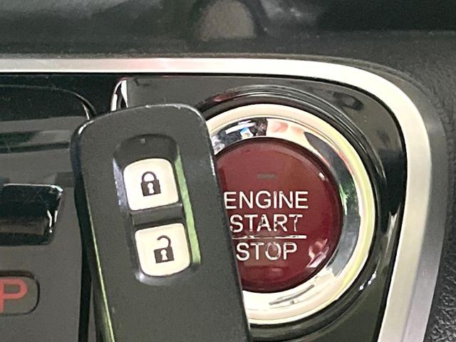 �y�g���������X�}�[�g�L�[�z�J�o����|�P�b�g�ɓ��ꂽ�܂܂ł��h�A�̎{���E�������\�ȃX�}�[�g�L�[�𑕔��B�G���W���̃I���E�I�t�����J�M�����o���K�v����������Ƃ��Ă��֗��ł���