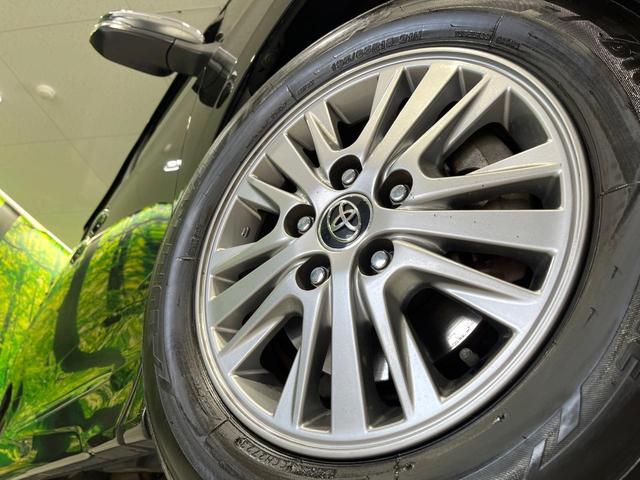 �y�����P�T�C���`�A���~�z�C�[���z�O�ςɃ}�b�`���������A���~�z�C�[���𑕒����Ă���܂��B�e��ЊO�A���~�z�C�[����A�X�^�b�h���X�^�C�����戵�����Ă���܂��B���񂲑��k����������