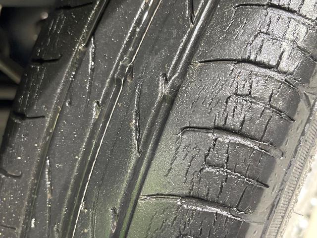 セルボ Ｇ　禁煙車　スマートキー　１３インチアルミホイール　ＣＤ　ヘッドライトレベライザー　電動格納ミラー　オーディオ　プライバシーガラス　パワーウィンドウ　エアコン　盗難防止システム　衝突安全ボディ（28枚目）