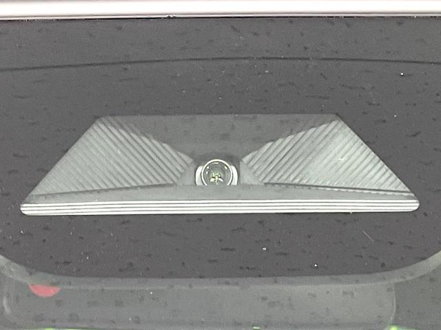 Ｎ－ＢＯＸカスタム ターボ　届出済未使用車　ターボ　衝突軽減装置　両側電動スライド　レーダークルーズ　ＬＥＤヘッド　シートヒーター　クリアランスソナー　オートハイビーム　オートエアコン　ステアリングスイッチ　スマートキー（3枚目）