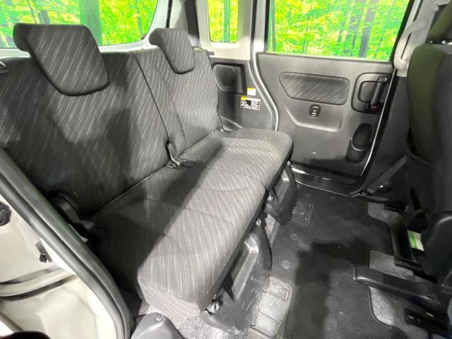 スペーシア Ｇリミテッド　禁煙車　純正ＳＤナビ　電動スライドドア　バックカメラ　衝突軽減システム　シートヒーター　ＥＴＣ　オートエアコン　Ｂｌｕｅｔｏｏｔｈ　ＣＤ　ＤＶＤ再生　フルセグ　横滑り防止装置（9枚目）