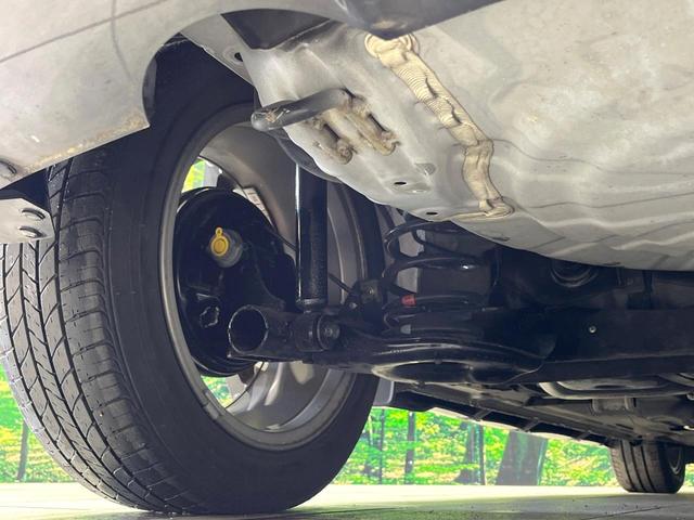 ノート ニスモ　禁煙車　ＳＤナビ　衝突軽減装置　ＥＴＣ　Ｂｌｕｅｔｏｏｔｈ　フルセグ　ドラレコ　スマートキー　ＬＥＤヘッドライト　横滑り防止装置　アイドリングストップ　オートエアコン　オートライト（21枚目）