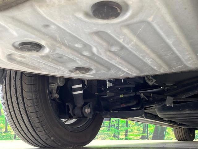 ヴォクシー ハイブリッドＺＳ　煌ＩＩ　禁煙車　モデリスタフルエアロ　衝突被害軽減　純正９型ナビ　バックカメラ　両側電動スライドドア　クルーズコントロール　ＥＴＣ　フルセグ　Ｂｌｕｅｔｏｏｔｈ接続　前席シートヒーター　ＬＥＤヘッドライト（30枚目）