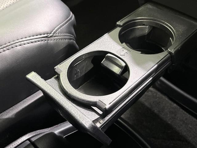 ヴォクシー ハイブリッドＺＳ　煌ＩＩ　禁煙車　モデリスタフルエアロ　衝突被害軽減　純正９型ナビ　バックカメラ　両側電動スライドドア　クルーズコントロール　ＥＴＣ　フルセグ　Ｂｌｕｅｔｏｏｔｈ接続　前席シートヒーター　ＬＥＤヘッドライト（59枚目）