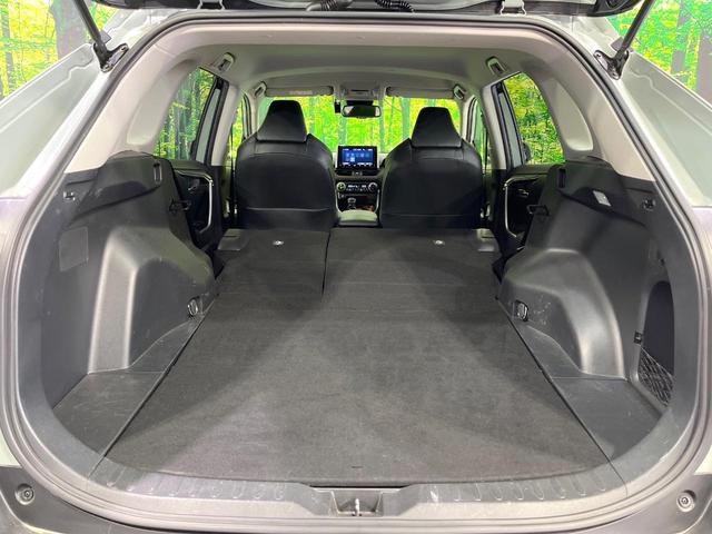 ＲＡＶ４ アドベンチャー　禁煙車　４ＷＤ　純正９型ナビ　バックカメラ　衝突被害軽減システム　レーダークルーズ　パワーシート　コーナーセンサー　ＬＥＤヘッド　ＥＴＣ　純正１９インチアルミ　デュアルエアコン　Ｂｌｕｅｔｏｏｔｈ（10枚目）