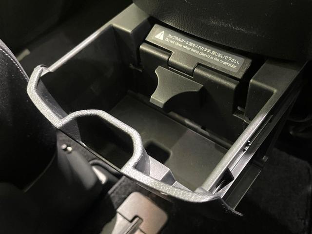 セレナ ライダー　ブラックライン　禁煙車　両側電動ドア　純正ＳＤナビ　後席モニター　バックカメラ　ドラレコ　スマートキー　ＨＩＤヘッド　ビルトインＥＴＣ　クルコン　オートライト　オートエアコン　リアエアコン　Ｂｌｕｅｔｏｏｔｈ　ＣＤ（54枚目）