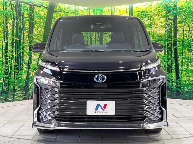 ヴォクシー ハイブリッドＳ－Ｚ　禁煙車　後席モニター　快適利便パッケージ　純正１０型ディスプレイオーディオ　両側電動スライドドア　全周囲カメラ　衝突被害軽減システム　ＥＴＣ　ドラレコ　レーダークルーズ　電動リアゲート　ＬＥＤ（15枚目）