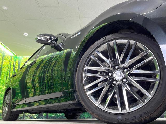 �y�����P�W�C���`�A���~�z�C�[���z�O�ςɃ}�b�`���������A���~�z�C�[���𑕒����Ă���܂��B�e��ЊO�A���~�z�C�[����A�X�^�b�h���X�^�C�����戵�����Ă���܂��B���񂲑��k����������