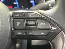 ヤリスクロス ハイブリッドZ 禁煙車 全周囲カメラ 衝突軽減 レーダークルーズ LEDヘッド ETC Bluetooth 純正8型ディスプレイオーディオ シートヒーター ステアリングヒーター オートハイビーム 純正18インチアルミ(6枚目)