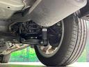 ｅ：ＨＥＶ　Ｚ　禁煙車　純正９型ナビ　衝突軽減　バックカメラ　レーダークルーズ　ステアリングヒーター　ＥＴＣ　ドラレコ　シートヒーター　電動リアゲート　クリアランスソナー　オートハイビーム　置くだけ充電　スマートキー（22枚目）