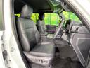 ランドクルーザー250 VX サンルーフ 禁煙車 4WD 純正12.5型ディスプレイオーディオ 全周囲カメラ 衝突軽減装 レーダークルーズ デジタルミラー シートエアコン ステアリングヒーター パワーバックドア パワーシート(8枚目)
