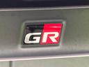 ハリアー Ｇ　ＧＲフルエアロ　禁煙車　純正１２型ディスプレイオーディオ　バックカメラ　衝突軽減システム　レーダークルーズ　ハーフレザーシート　パワーシート　ドラレコ　スマートキー　ＬＥＤへッド　ＥＴＣ（4枚目）