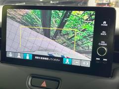 【バックカメラ】駐車時に後方がリアルタイム映像で確認できます。大型商業施設や立体駐車場での駐車時や、夜間のバック時に大活躍！運転スキルに関わらず、今や必須となった装備のひとつです！ 4