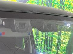 【スズキ　セーフティサポート】走行中に前方の車両等を認識し、衝突しそうな時は警報とブレーキで衝突回避と被害軽減をアシスト。より安全にドライブをお楽しみいただけます。 3