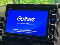 �ڽ��������ʥӡۿ͵��ν����ʥӤ������������ǥ�����ǽ�⽼�¤��Ƥ��ꡢ�£�������������³����Ф������Υ��ޥۤ�ͣУ��ץ쥤�䡼�β��ڤ������ǽ�������α�ž������˳ڤ����ʤ�ޤ����� 3