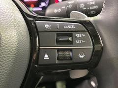 �ڥ����ץƥ��֥��롼������ȥ�����۹�®ƻϩ�Ǥ�Ĺ��Υ���Ԥ��ڤˡ�����ư��®�٤��ݤĥ��롼������ȥ����뤬�����ͷڸ������ƥ��Ϣ�Ȥ��������μ�ξ���Τ��Ƽִ֤��ݤĤ褦��®��Ĵ�ᤷ�Ƥ���ޤ����� 6