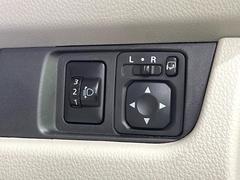 ����ư��Ǽ�ߥ顼�ۥ����ɥߥ顼����ư��Ǽ���ȤʤäƤ��ꡢ������־�Ǥ⥭�����Ĥ��ꥹ�����ޤ����ޤ��� 7