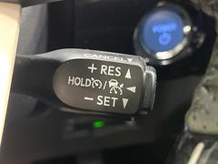 �ڥ졼�������롼������ȥ�����۹�®ƻϩ�Ǥ�Ĺ��Υ���Ԥ��ڤˡ�����ư��®�٤��ݤĥ��롼������ȥ����뤬�����ͷڸ������ƥ��Ϣ�Ȥ��������μ�ξ���Τ��Ƽִ֤��ݤĤ褦��®��Ĵ�ᤷ�Ƥ���ޤ����� 6