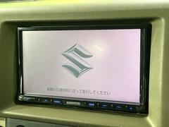 �ڽ����ʥӡۿ͵��ν����ʥӤ������������ǥ�����ǽ�⽼�¤��Ƥ��ꡢ�£�������������³����Ф������Υ��ޥۤ�ͣУ��ץ쥤�䡼�β��ڤ������ǽ�������α�ž������˳ڤ����ʤ�ޤ����� 3