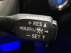 �ڥ졼�������롼������ȥ�����۹�®ƻϩ�Ǥ�Ĺ��Υ���Ԥ��ڤˡ�����ư��®�٤��ݤĥ��롼������ȥ����뤬�����ͷڸ������ƥ��Ϣ�Ȥ��������μ�ξ���Τ��Ƽִ֤��ݤĤ褦��®��Ĵ�ᤷ�Ƥ���ޤ����� 7