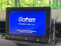 �ڽ��������ʥӡۿ͵��ν����ʥӤ������������ǥ�����ǽ�⽼�¤��Ƥ��ꡢ�£�������������³����Ф������Υ��ޥۤ�ͣУ��ץ쥤�䡼�β��ڤ������ǽ�������α�ž������˳ڤ����ʤ�ޤ����� 3