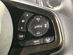 �ڥ����ץƥ��֥��롼������ȥ�����۹�®ƻϩ�Ǥ�Ĺ��Υ���Ԥ��ڤˡ�����ư��®�٤��ݤĥ��롼������ȥ����뤬�����ͷڸ������ƥ��Ϣ�Ȥ��������μ�ξ���Τ��Ƽִ֤��ݤĤ褦��®��Ĵ�ᤷ�Ƥ���ޤ����� 7