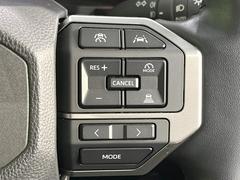 �ڥ졼�������롼������ȥ�����۹�®ƻϩ�Ǥ�Ĺ��Υ���Ԥ��ڤˡ�����ư��®�٤��ݤĥ��롼������ȥ����뤬�����ͷڸ������ƥ��Ϣ�Ȥ��������μ�ξ���Τ��Ƽִ֤��ݤĤ褦��®��Ĵ�ᤷ�Ƥ���ޤ����� 7