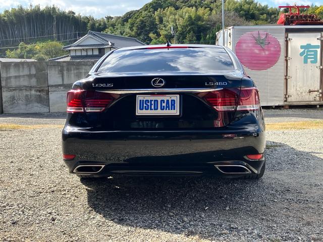 ＬＳ ＬＳ４６０　バージョンＣ　Ｉパッケージ　三眼ＬＥＤヘッドライト　メーカーナビ　イージークローザードア　ブラインドスポットモニター　パワートランク　黒革シート　シートヒータークレンツェ２１インチアルミホイール　クルーズコントロール　地デジＴＶ（12枚目）