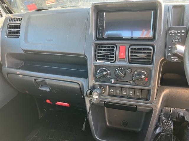 スーパーキャリイ Ｘ　ディスチャージヘッドランプ　デュアルカメラブレーキサポート　ワンオーナー　パートタイム４ＷＤ５ＭＴ　カロッツェリアオーディオ　１年保証（19枚目）