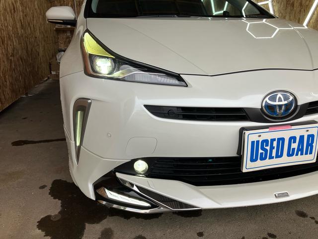 プリウス Ａツーリングセレクション　禁煙車　ユーザー買取車　モデリスタフルエアロＬＥＤディライト付　黒革　前席シートヒーター　トヨタ純正９インチナビ　Ｂｌｕｅｔｏｏｔｈ　バックカメラ　ステアリングスイッチ　ドラレコ　タイヤ２本交換（4枚目）