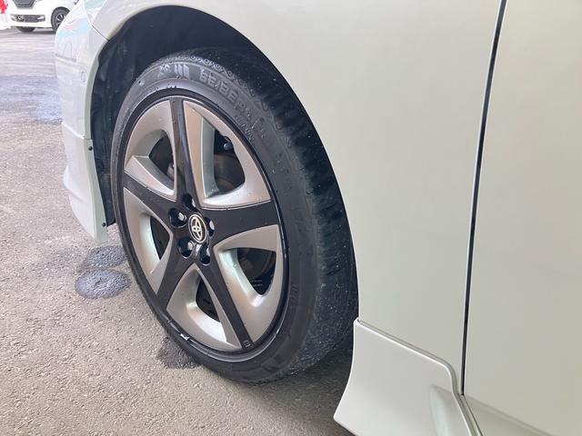 プリウス Ａツーリングセレクション　禁煙車　ユーザー買取車　モデリスタフルエアロＬＥＤディライト付　黒革　前席シートヒーター　トヨタ純正９インチナビ　Ｂｌｕｅｔｏｏｔｈ　バックカメラ　ステアリングスイッチ　ドラレコ　タイヤ２本交換（37枚目）