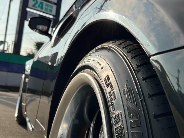 フェアレディＺ ベースグレード　中期型　元会社役員車　深リムＡＭＥシャレン１９インチアルミ　レーシングギアストリートライド車高調　ダックテールリアスポ　ＨＤＤナビ　Ｂｌｕｅｔｏｏｔｈ対応ナビ　黒シートカバー　車検Ｒ９年２月１４日迄（20枚目）