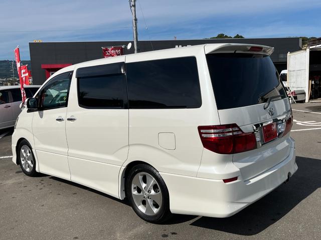 アルファードG AS プラチナセレクション 下取車 現在2オーナー 車庫保管車 9インチナビ 純正リアモニター バックカメラ 両側パワースライドドア Bluetooth対応ナビ スマートドアロック ダウンサス 社外マフラー 8人乗り 回転シート(10枚目)