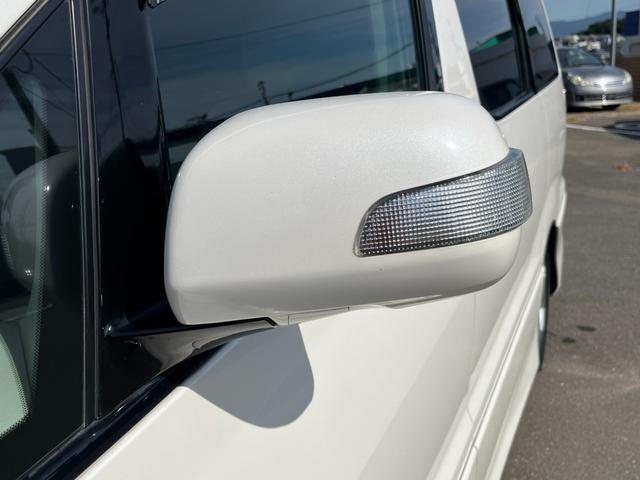 アルファードG AS プラチナセレクション 下取車 現在2オーナー 車庫保管車 9インチナビ 純正リアモニター バックカメラ 両側パワースライドドア Bluetooth対応ナビ スマートドアロック ダウンサス 社外マフラー 8人乗り 回転シート(18枚目)