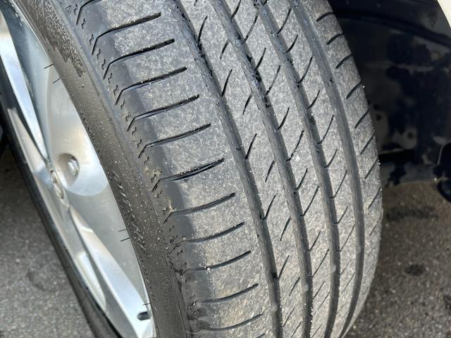 アルファードG AS プラチナセレクション 下取車 現在2オーナー 車庫保管車 9インチナビ 純正リアモニター バックカメラ 両側パワースライドドア Bluetooth対応ナビ スマートドアロック ダウンサス 社外マフラー 8人乗り 回転シート(20枚目)