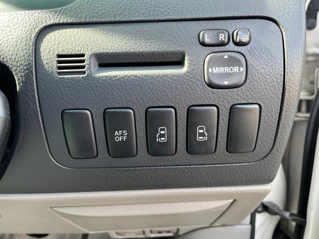 アルファードG AS プラチナセレクション 下取車 現在2オーナー 車庫保管車 9インチナビ 純正リアモニター バックカメラ 両側パワースライドドア Bluetooth対応ナビ スマートドアロック ダウンサス 社外マフラー 8人乗り 回転シート(35枚目)