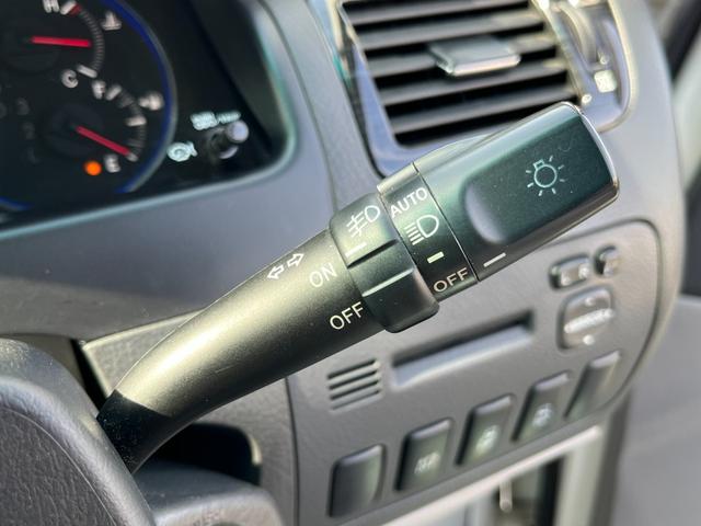 アルファードG AS プラチナセレクション 下取車 現在2オーナー 車庫保管車 9インチナビ 純正リアモニター バックカメラ 両側パワースライドドア Bluetooth対応ナビ スマートドアロック ダウンサス 社外マフラー 8人乗り 回転シート(36枚目)