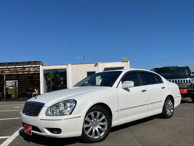 シーマ ４５０ＸＬ　後期型　本革シート　純正ＤＶＤナビ　バックカメラ　ＢＯＳＥサウンド　バルカンＨＩＤヘッドライト　助手席オットマンシート　メモリー付きパワーシート　ホット＆クールシート　前後コーナーセンサー（3枚目）