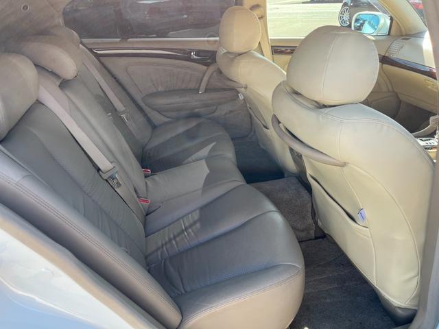 シーマ ４５０ＸＬ　後期型　本革シート　純正ＤＶＤナビ　バックカメラ　ＢＯＳＥサウンド　バルカンＨＩＤヘッドライト　助手席オットマンシート　メモリー付きパワーシート　ホット＆クールシート　前後コーナーセンサー（46枚目）