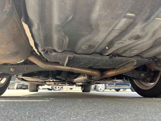 クラウンマジェスタ Ａタイプ　当店下取り車　禁煙車　フルセグ純正ＨＤＤナビ　バックカメラ　ＤＶＤビデオ再生　Ｂｌｕｅｔｏｏｔｈ対応　パワーシート　電動サンシェード　ＨＩＤ　スマートキー　ビルトインＥＴＣ　電動チルトステアリング（23枚目）