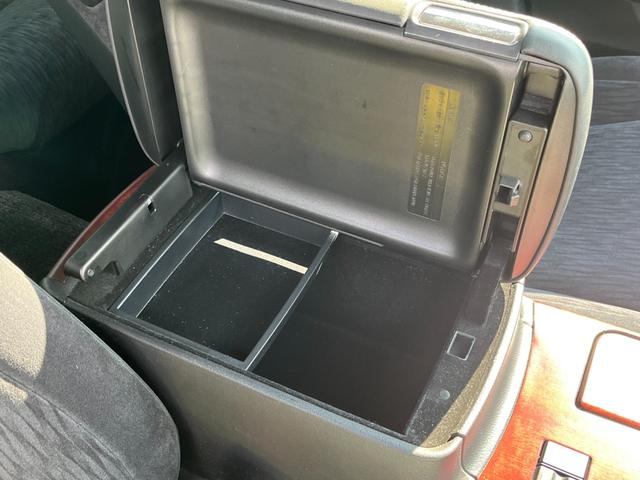 クラウンマジェスタ Ａタイプ　当店下取り車　禁煙車　フルセグ純正ＨＤＤナビ　バックカメラ　ＤＶＤビデオ再生　Ｂｌｕｅｔｏｏｔｈ対応　パワーシート　電動サンシェード　ＨＩＤ　スマートキー　ビルトインＥＴＣ　電動チルトステアリング（39枚目）