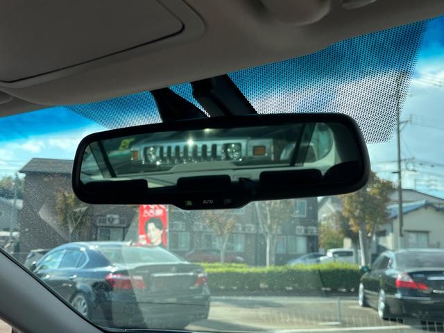 クラウンマジェスタ Ａタイプ　当店下取り車　禁煙車　フルセグ純正ＨＤＤナビ　バックカメラ　ＤＶＤビデオ再生　Ｂｌｕｅｔｏｏｔｈ対応　パワーシート　電動サンシェード　ＨＩＤ　スマートキー　ビルトインＥＴＣ　電動チルトステアリング（41枚目）