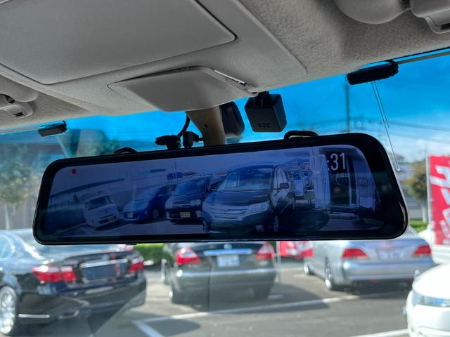 �~���[�^�Ō����ڂ��X�b�L�����Ă��܂��I