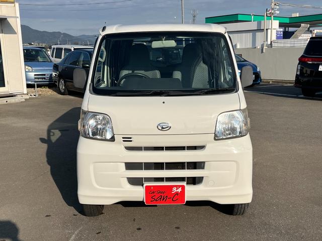 ハイゼットカーゴ スペシャル　当店下取り車　両側スライドドア　社外１２インチアルミ　ケンウッド製ＣＤチューナー　鍵２個　リアフィルム貼り（13枚目）