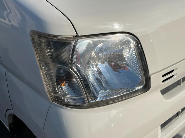 ハイゼットカーゴ スペシャル　当店下取り車　両側スライドドア　社外１２インチアルミ　ケンウッド製ＣＤチューナー　鍵２個　リアフィルム貼り（17枚目）